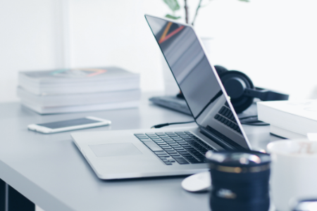 WEBメディア事業